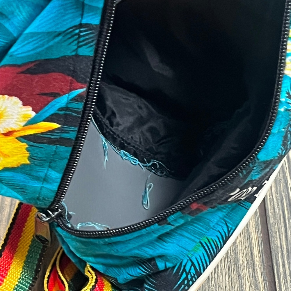 Port Antonio Tear Drop Backpack Blue Tropical Gem Of The Caribbean Rasta Strap - Picture 2 of 8